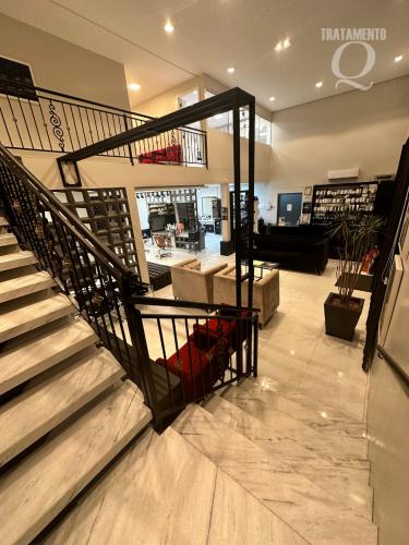 CENTRO DE TREINAMENTO TRATAMENTO Q